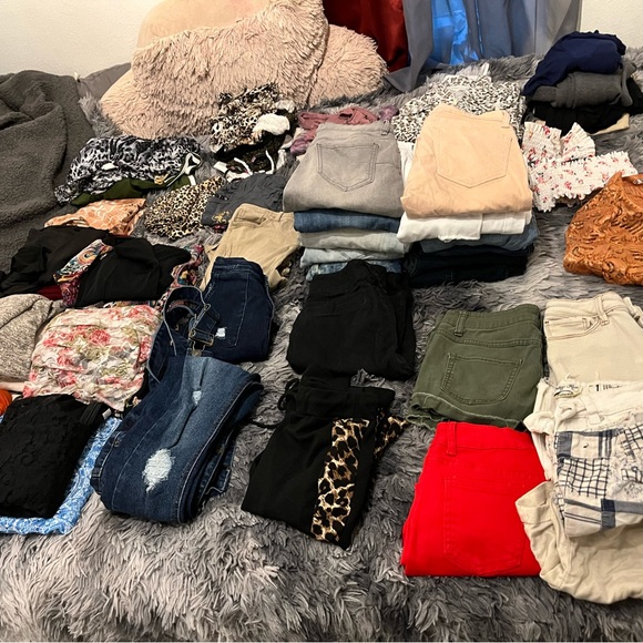 Bulk clothes size 0, - Picture 11 of 15